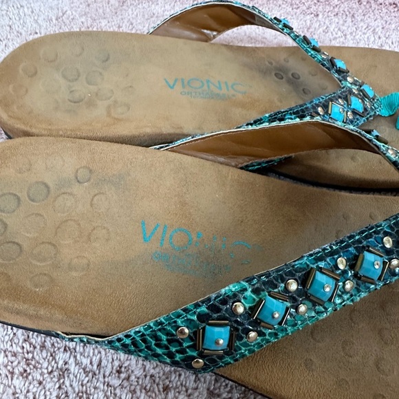 Vionic Floriana Teal Turquoise Snake Beaded Sandals Flip Flops Women’s Size 10 - Picture 8 of 10